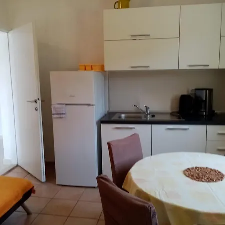 Apartment Franjic Vinisce